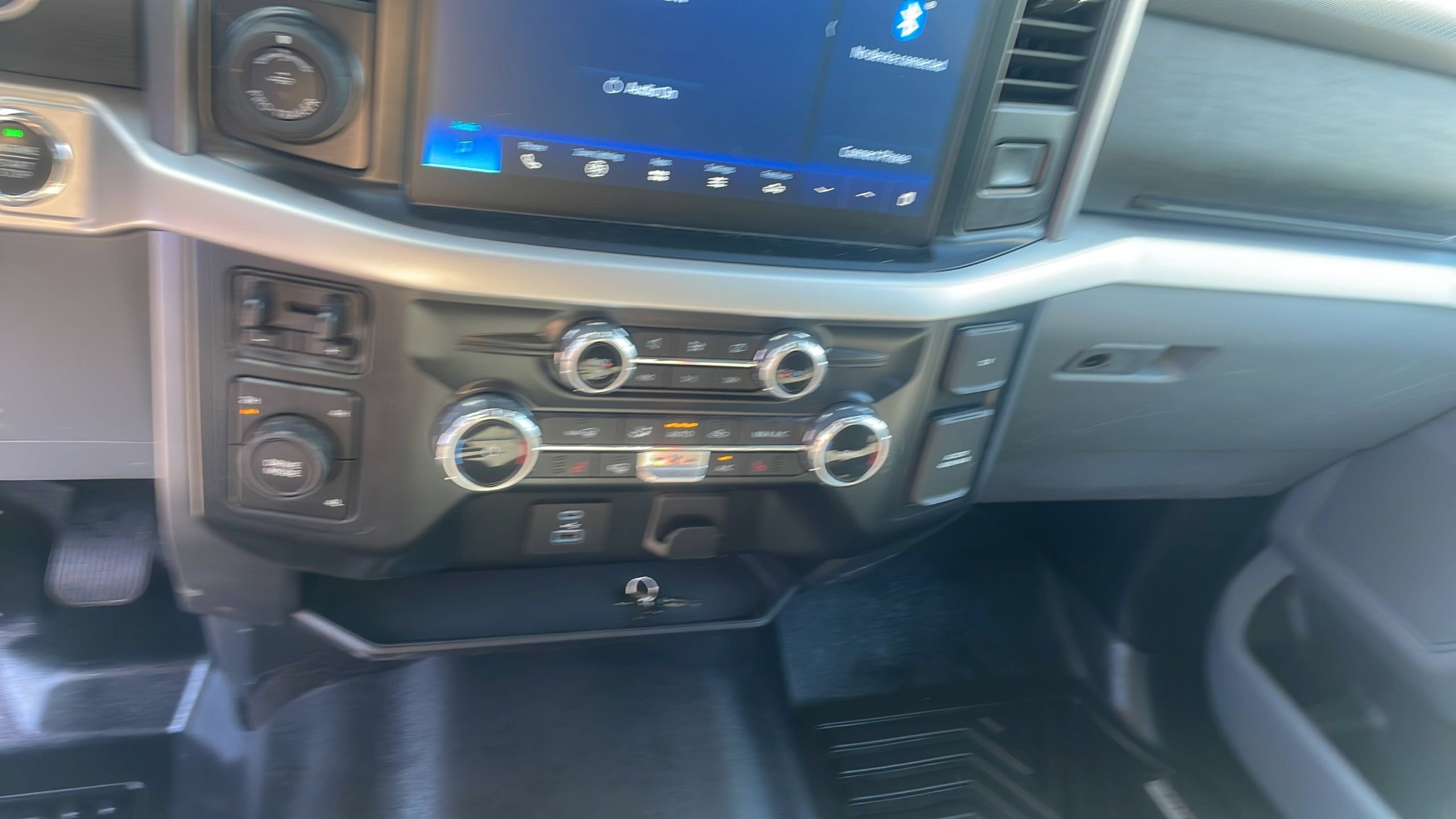 Certified 2022 Ford F150 XLT w/ Equipment Group 302A High AWD/4WD image 23