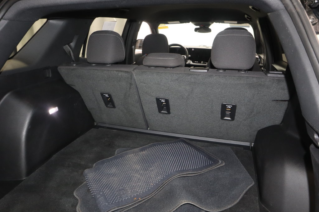 Used 2025 Chevrolet Equinox LT FWD image 10