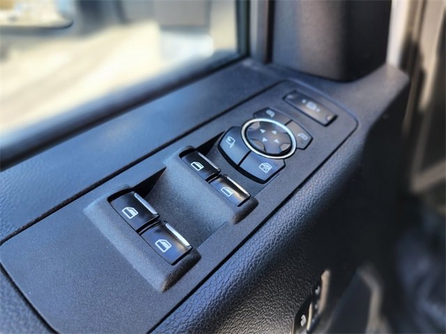 Certified 2020 Ford F350 Lariat w/ Lariat Ultimate Package image 17