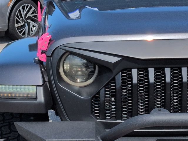 Used 2019 Jeep Wrangler Unlimited Sahara AWD/4WD image 10