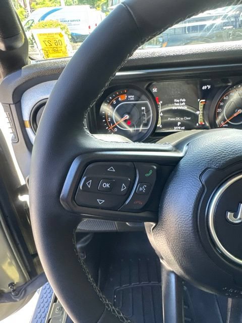 Used 2026 Jeep Wrangler Sport AWD/4WD image 21