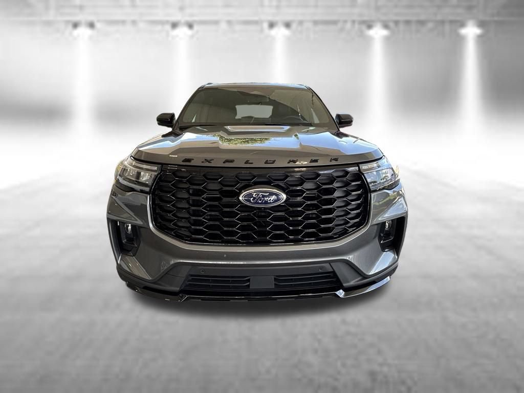 Certified 2026 Ford Explorer ST-Line w/ ST-Line Street Pack RWD image 10