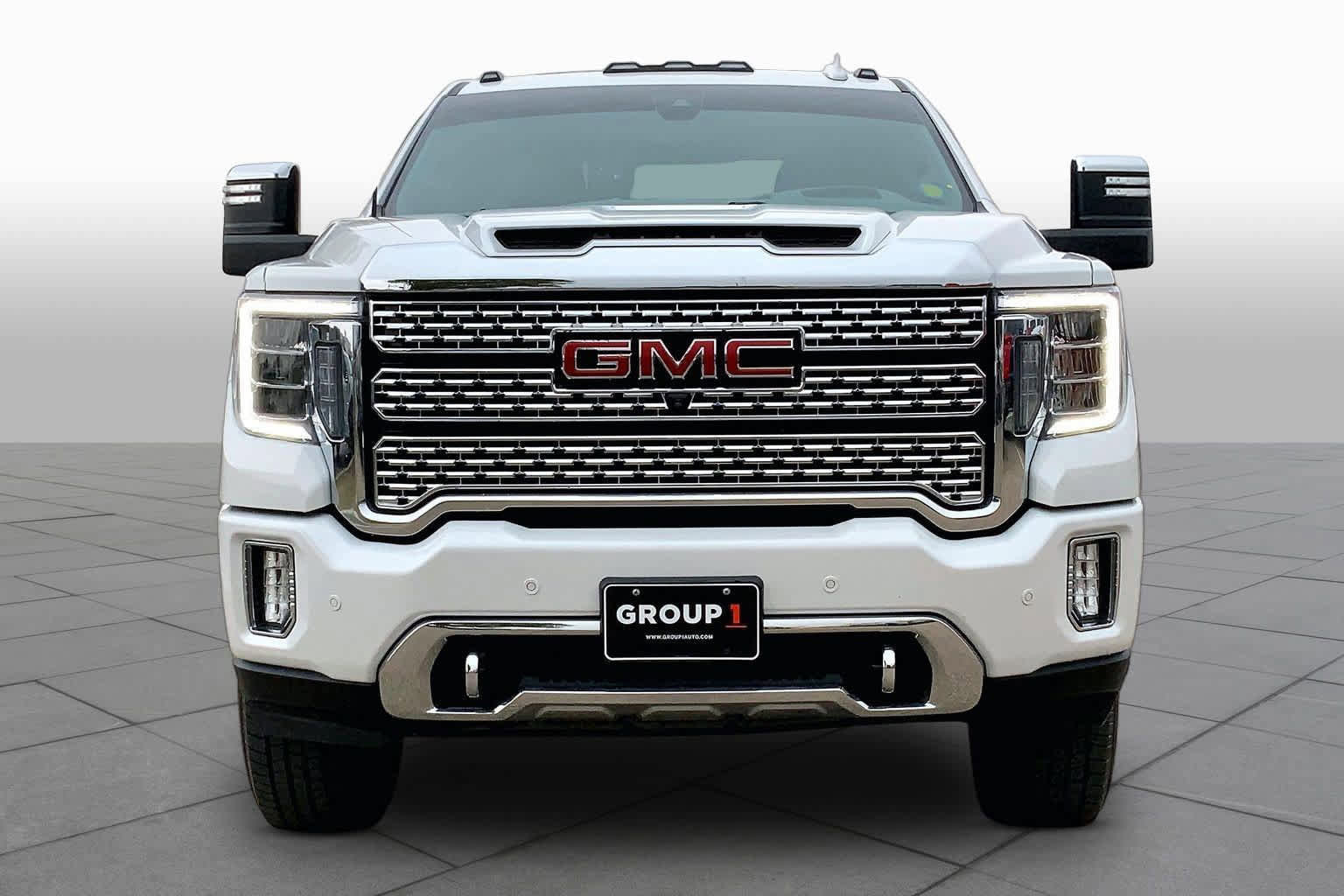 Used 2023 GMC Sierra 2500 Denali w/ Denali Ultimate Package AWD/4WD image 4