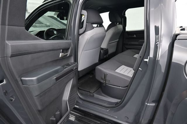 Used 2024 Toyota Tacoma TRD Sport w/ TRD Sport Upgrade Package AWD/4WD image 17