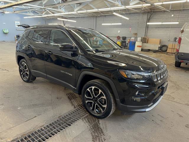 Used 2022 Jeep Compass Limited image 6