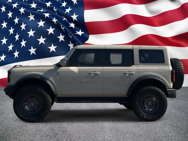 Certified 2025 Ford Bronco Outer Banks w/ Sasquatch Package AWD/4WD image 11