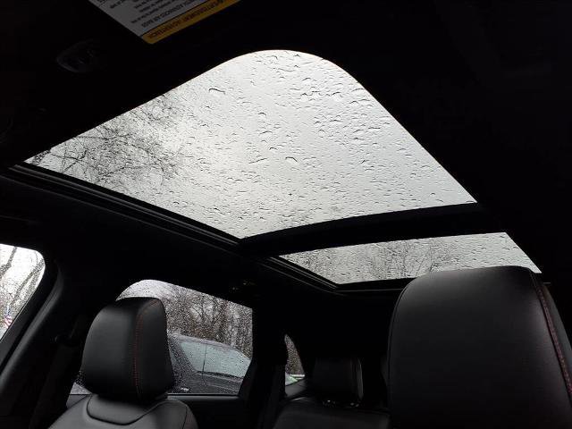 Certified 2022 Ford Edge ST-Line image 22