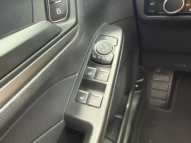 Certified 2023 Ford Escape Active AWD/4WD image 20