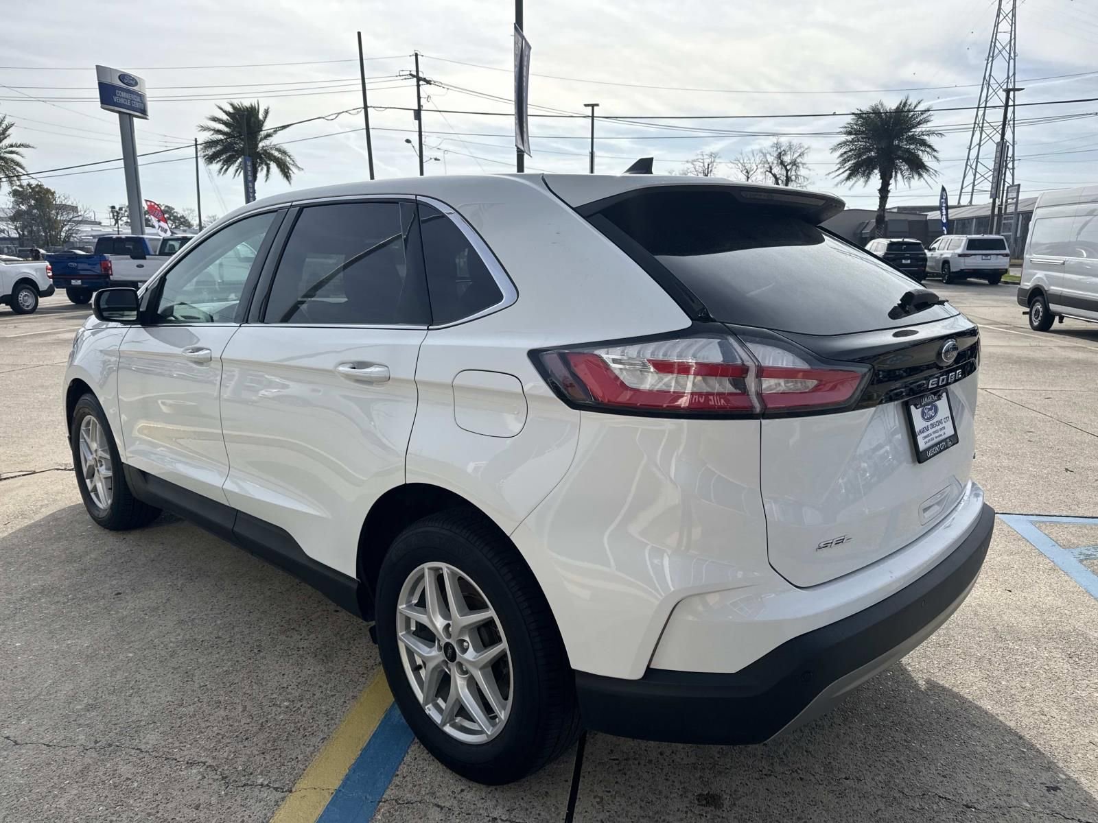 Certified 2023 Ford Edge SEL AWD/4WD image 7