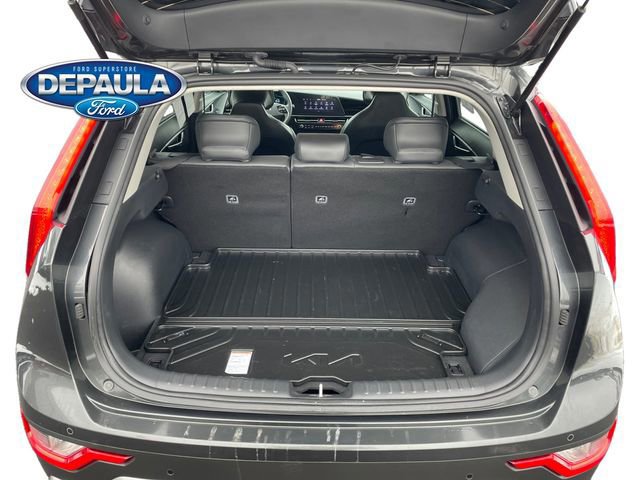 Used 2023 Kia Niro EX w/ EX Cold Weather Package image 9