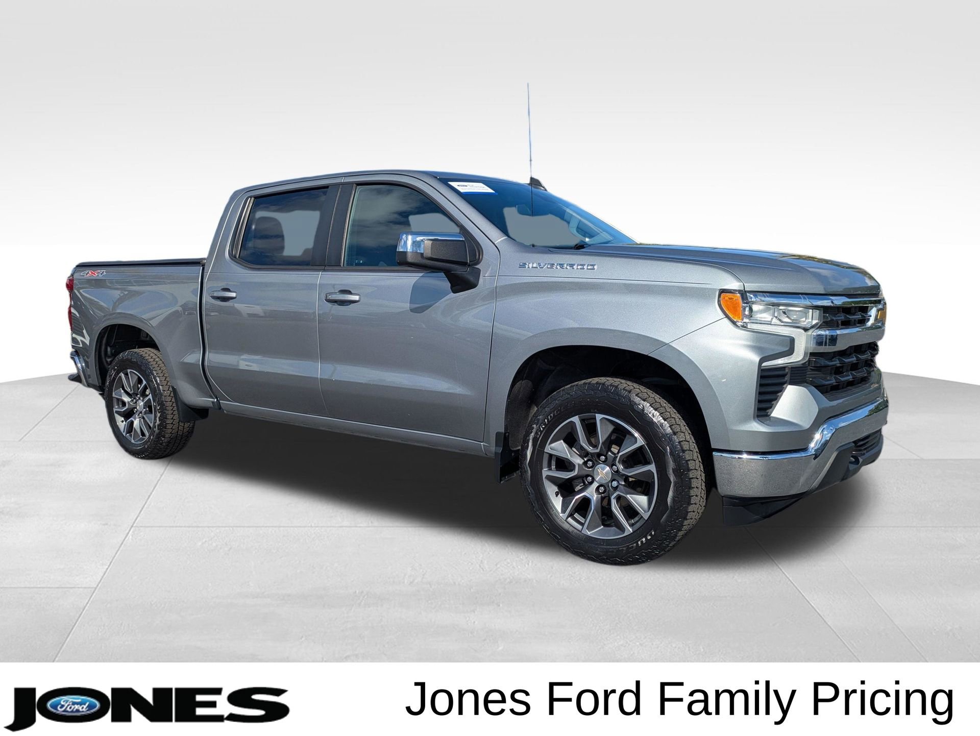 Used 2023 Chevrolet Silverado 1500 LT