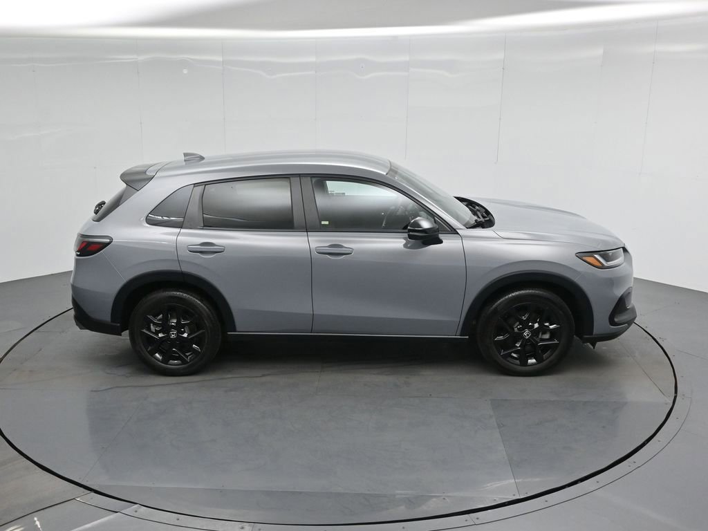 Used 2024 Honda HR-V Sport image 9