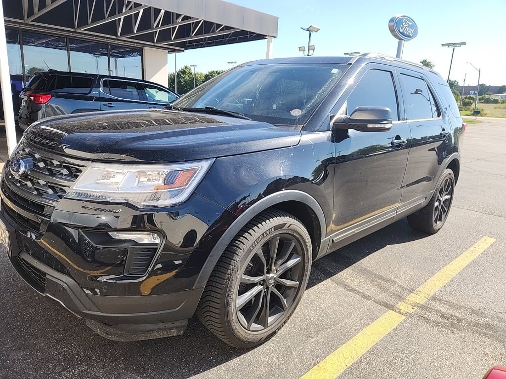 Certified 2019 Ford Explorer XLT w/ Equipment Group 202A