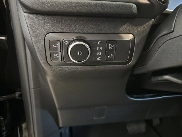 Certified 2025 Ford Escape ST-Line Elite image 24