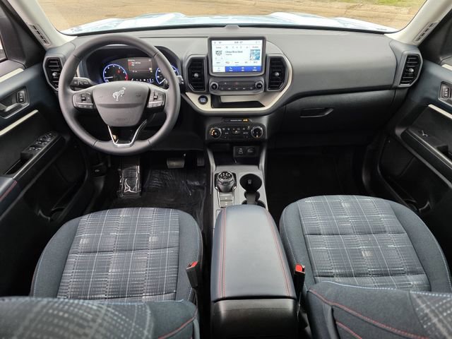 Certified 2024 Ford Bronco Sport Heritage w/ Heritage Convenience Package image 8