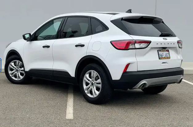 Certified 2022 Ford Escape S FWD image 3