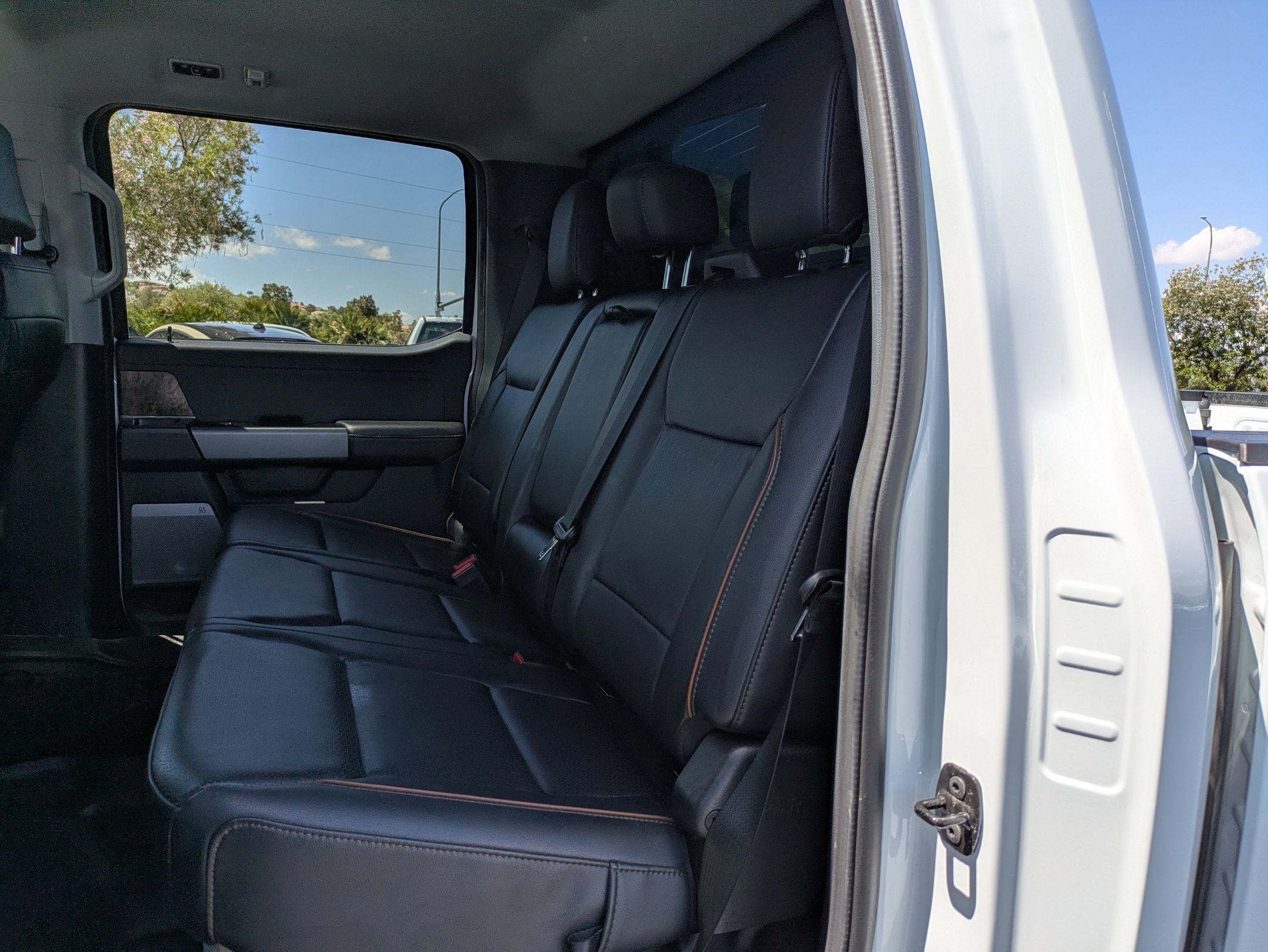 Certified 2025 Ford F250 Lariat AWD/4WD image 29