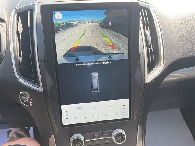 Certified 2024 Ford Edge SEL AWD/4WD image 21