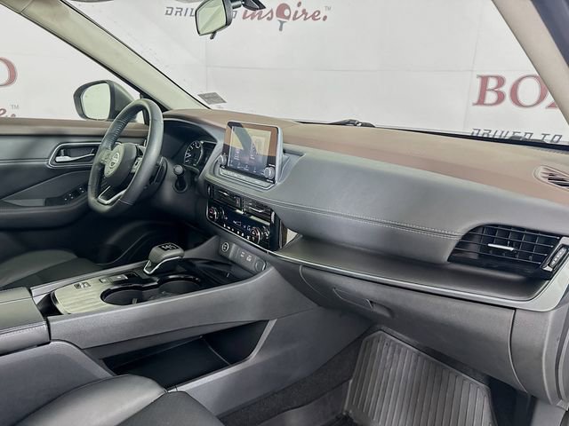 Used 2021 Nissan Rogue SV w/ Premium Package image 34