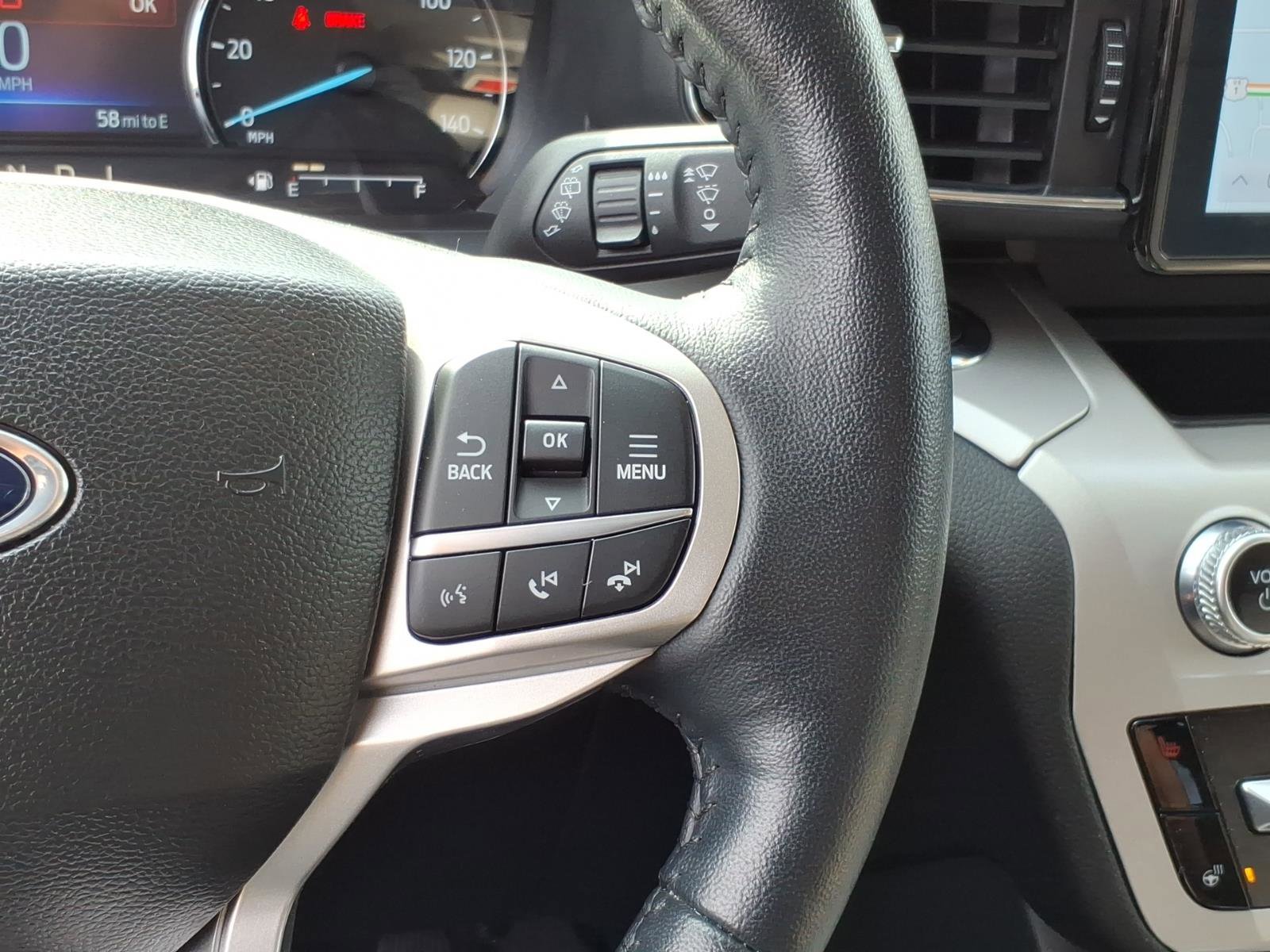 Certified 2023 Ford Explorer XLT w/ Equipment Group 202A AWD/4WD image 18