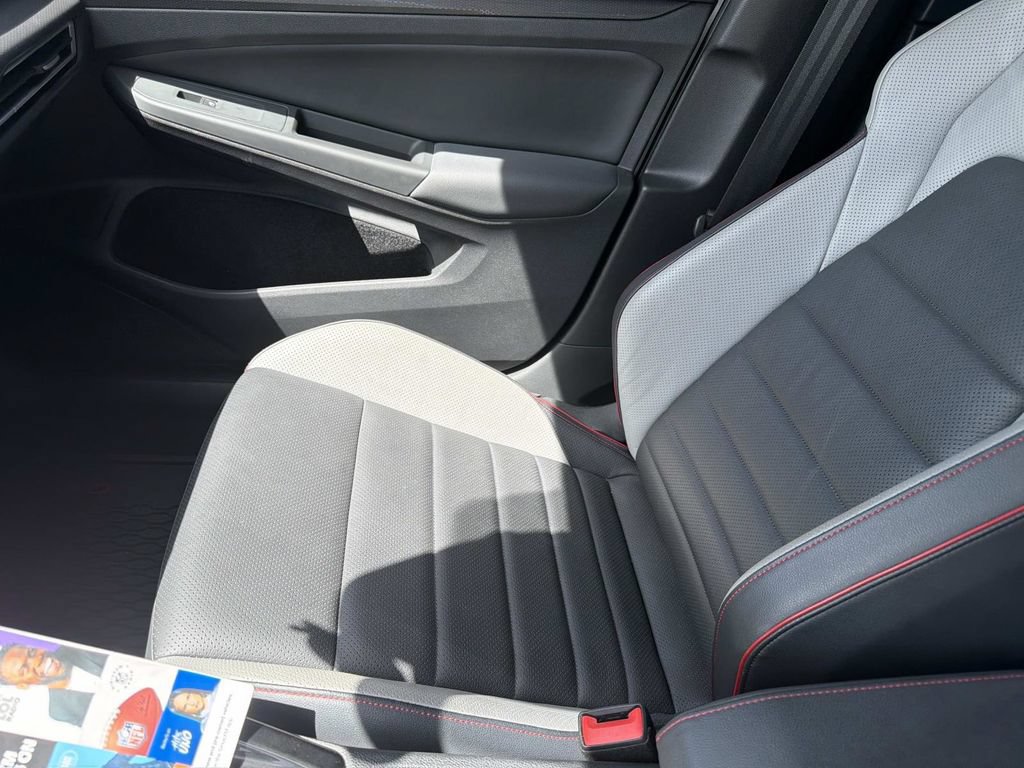Used 2024 Volkswagen GTI Autobahn FWD image 17