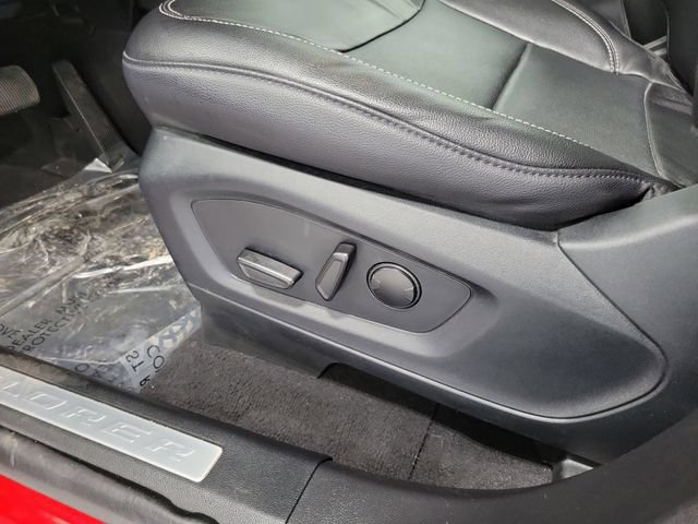 Certified 2023 Ford Explorer Limited w/ Limited Technology Package AWD/4WD image 9