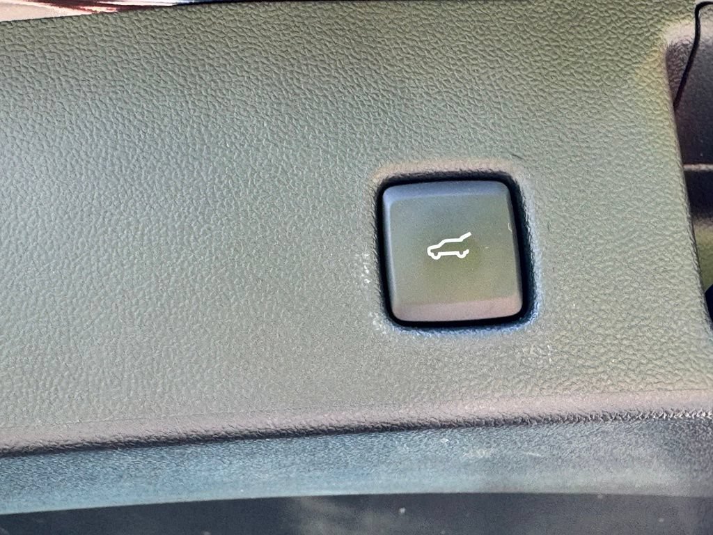 Certified 2023 Ford Escape ST-Line w/ Tech Pack #1 AWD/4WD image 39