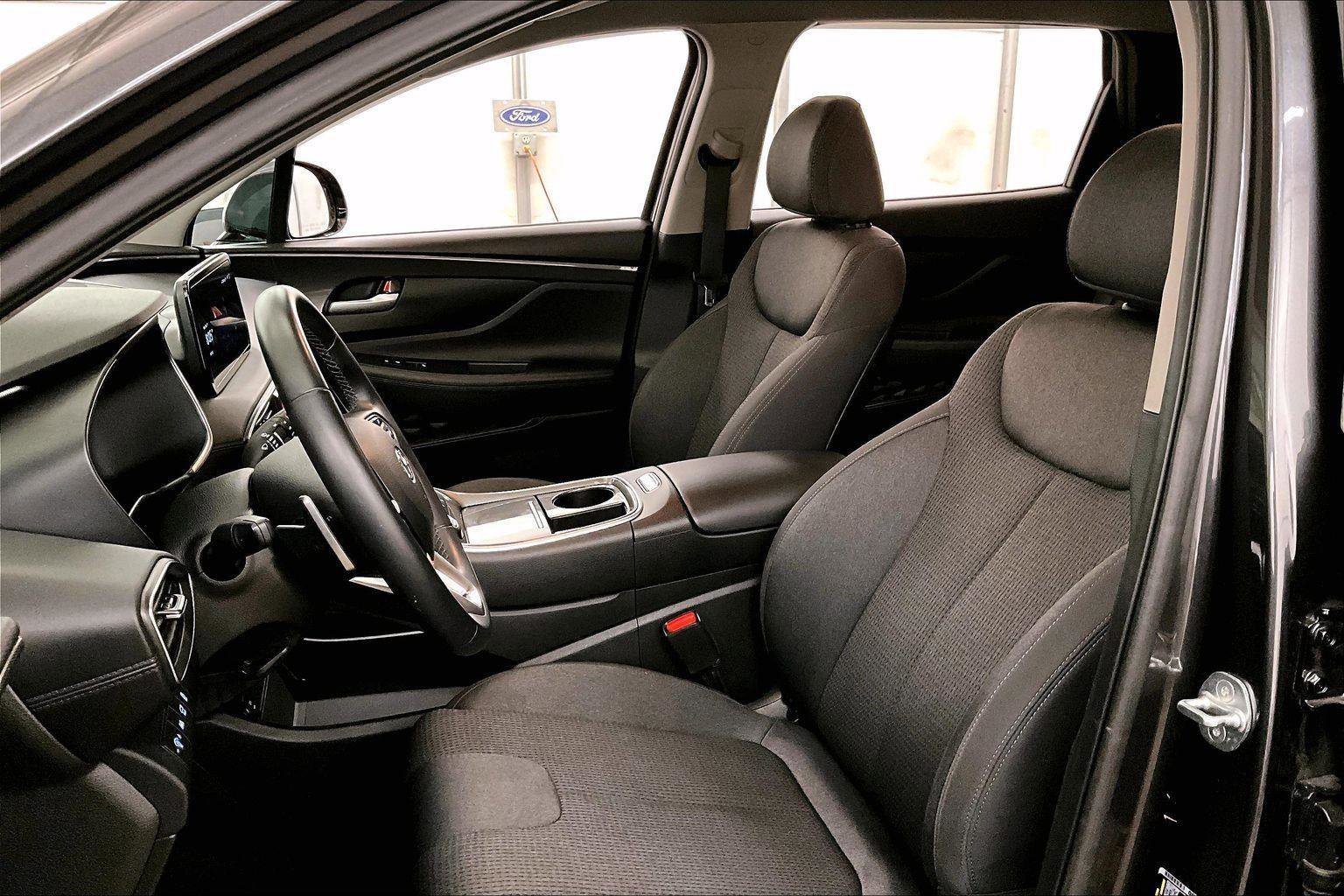 Used 2023 Hyundai Santa Fe SEL image 24