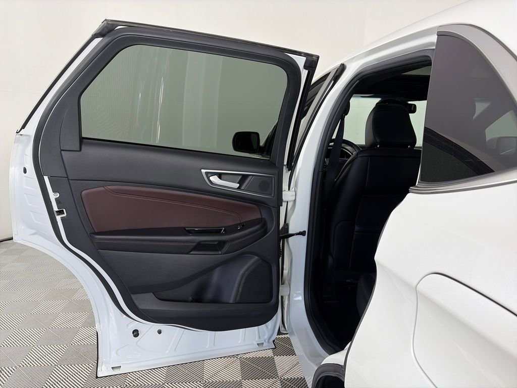 Certified 2020 Ford Edge Titanium w/ Equipment Group 301A image 12