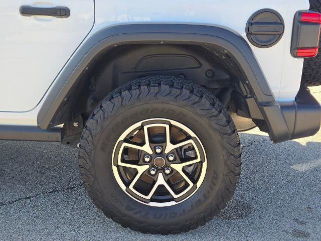 Used 2024 Jeep Wrangler Unlimited Rubicon image 16
