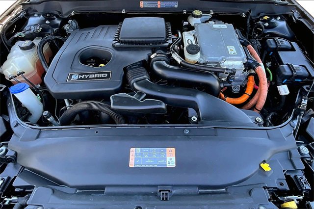 Certified 2019 Ford Fusion Titanium image 9