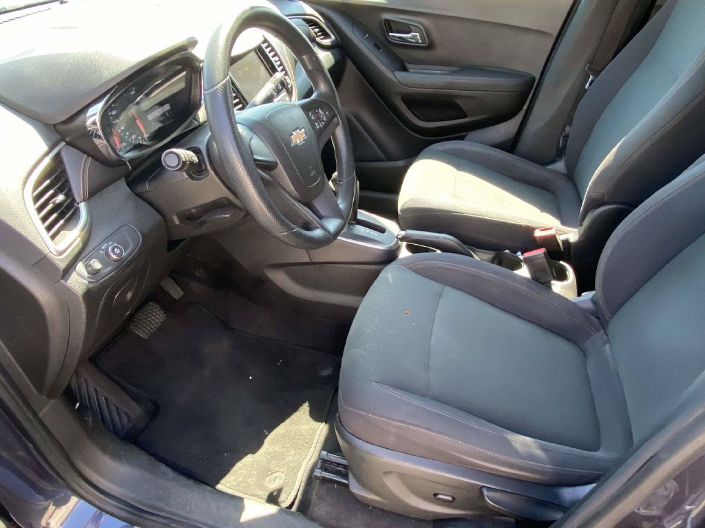 Used 2018 Chevrolet Trax LS FWD image 13