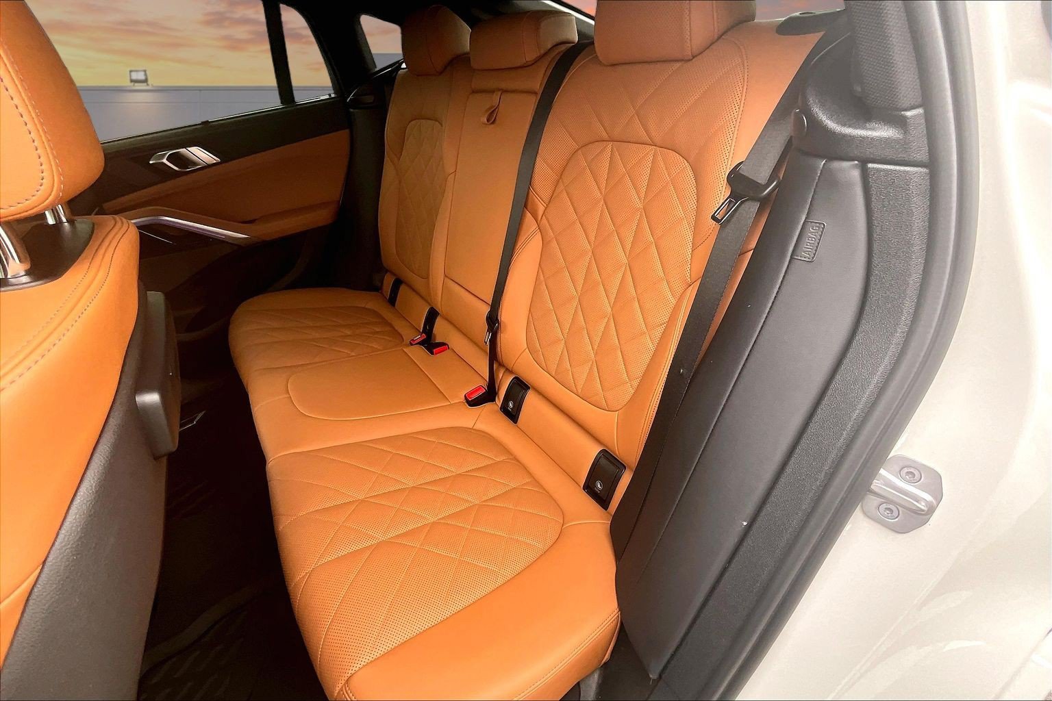 Used 2023 BMW X6 M50i w/ Executive Package AWD/4WD image 26