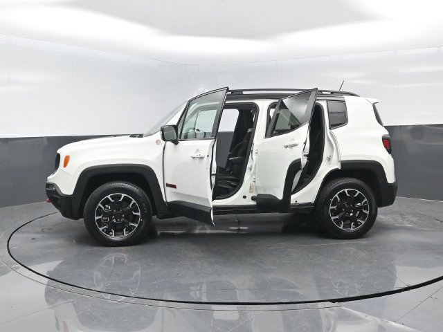 Used 2023 Jeep Renegade Trailhawk AWD/4WD image 34