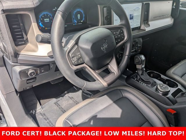 Certified 2025 Ford Bronco Outer Banks w/ Black Appearance Package AWD/4WD image 10