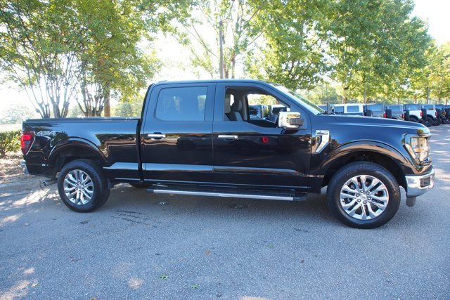 Certified 2025 Ford F150 XLT w/ Equipment Group 302A MID AWD/4WD image 9