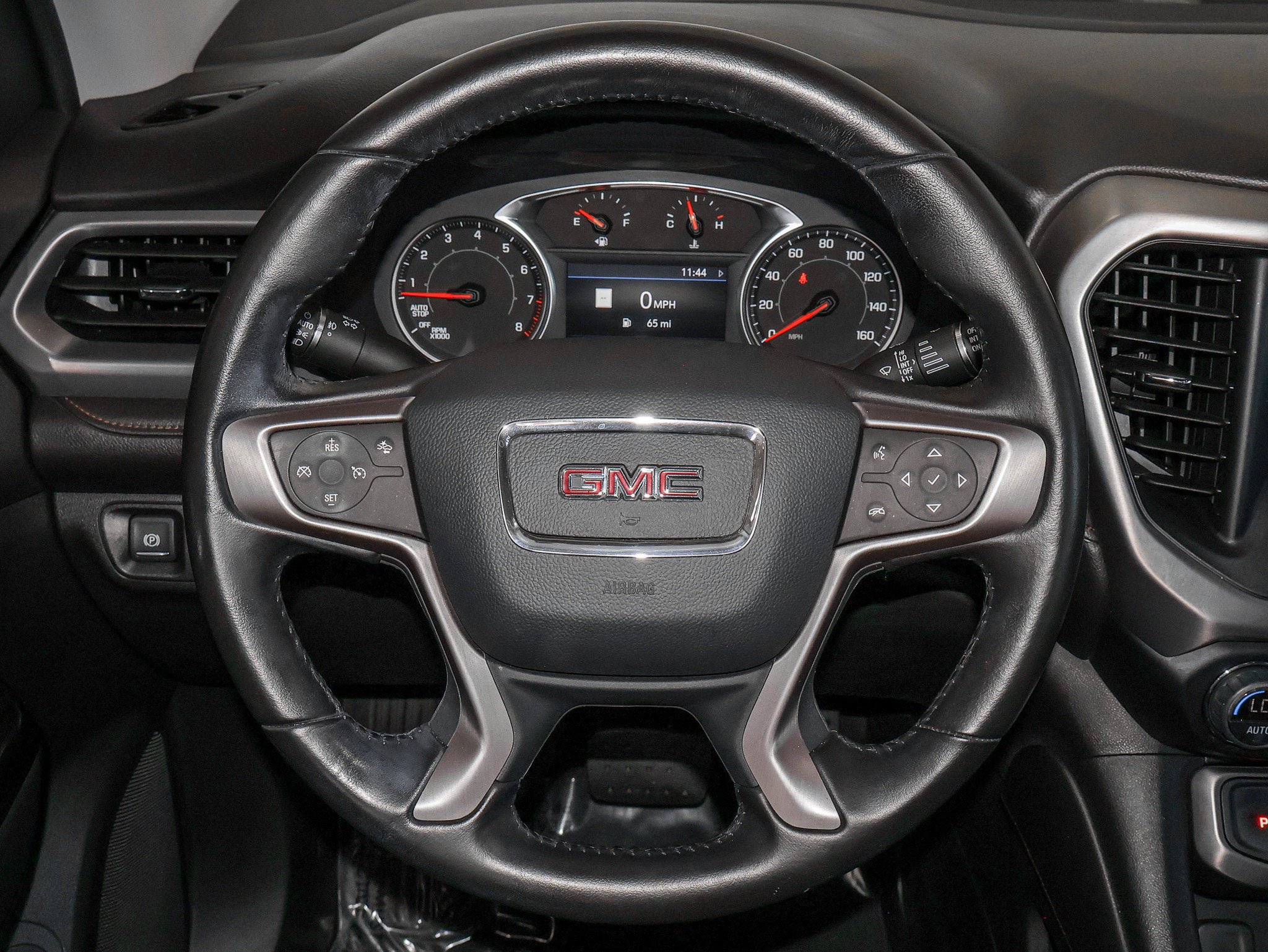 Used 2020 GMC Acadia AT4 w/ Driver Alert Package II AWD/4WD image 26