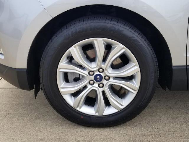 Certified 2022 Ford Edge Titanium w/ Equipment Group 301A AWD/4WD image 28