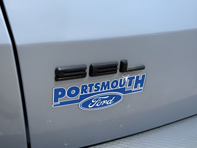 Certified 2022 Ford Escape SEL w/ SEL Stealth AWD Package image 18