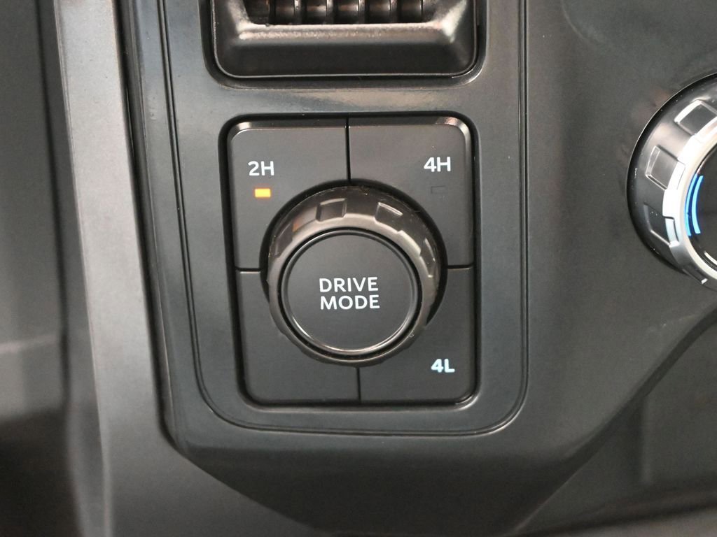 Certified 2025 Ford F150 XLT w/ Equipment Group 301A Standard image 45