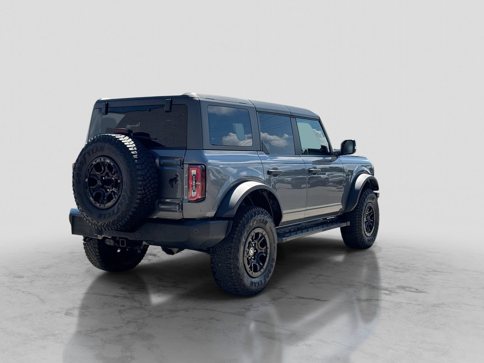 Certified 2023 Ford Bronco Wildtrak AWD/4WD image 8
