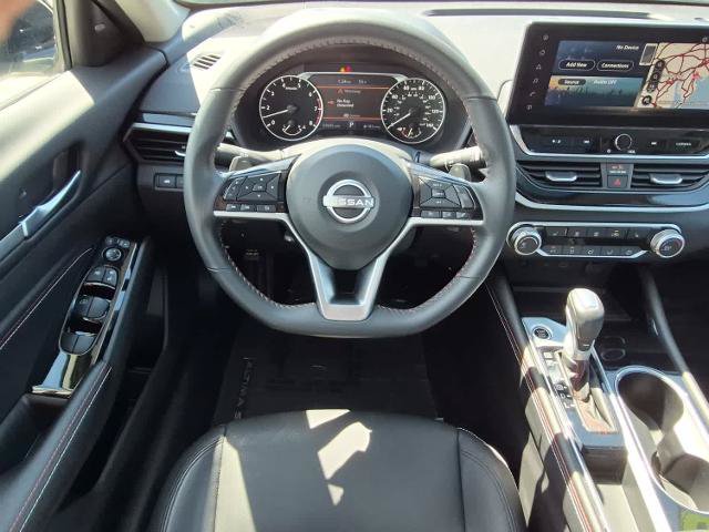 Used 2023 Nissan Altima 2.5 SR w/ SR Premium Package FWD image 8