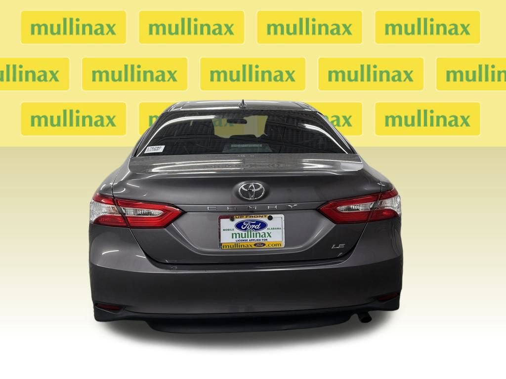 Used 2019 Toyota Camry L image 4