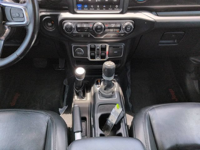 Used 2020 Jeep Wrangler Unlimited Sahara AWD/4WD image 22