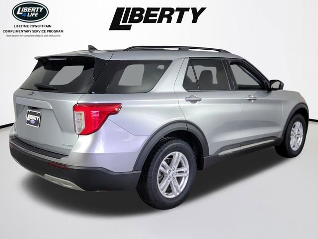 Certified 2023 Ford Explorer XLT w/ Equipment Group 202A image 5