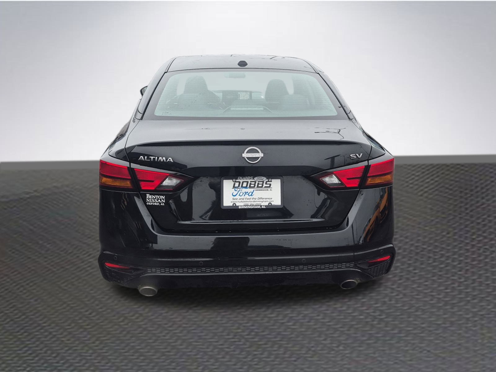 Used 2024 Nissan Altima 2.5 SV w/ SV Premium Package image 6