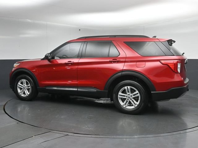 Certified 2024 Ford Explorer XLT AWD/4WD image 5