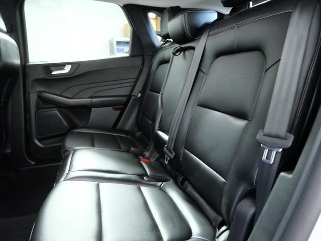 Certified 2025 Ford Escape Platinum AWD/4WD image 12
