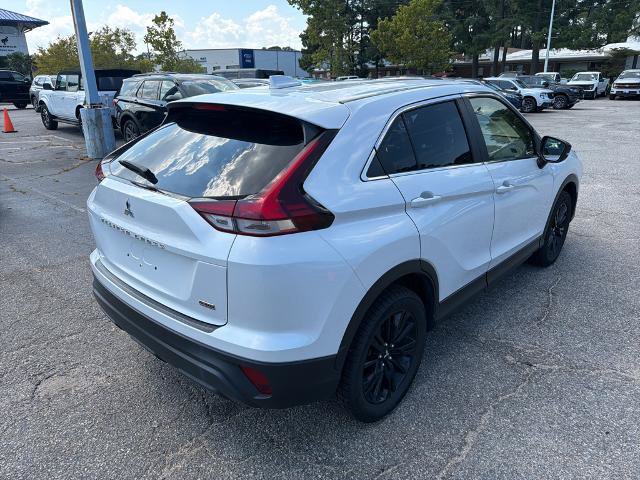 Used 2023 Mitsubishi Eclipse Cross LE AWD/4WD image 5