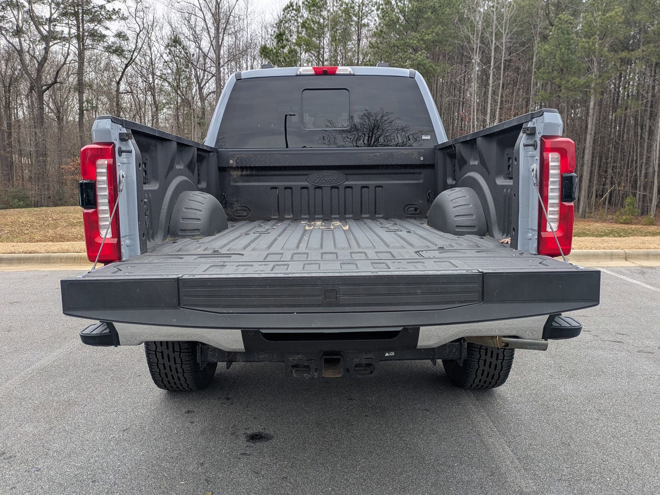 Certified 2024 Ford F350 Lariat w/ Chrome Package image 32